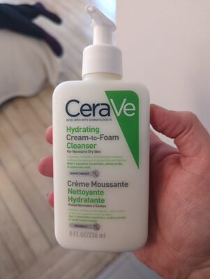 CERAVE HYDRATING CREAM TO FOAM CLEANSER 236ML