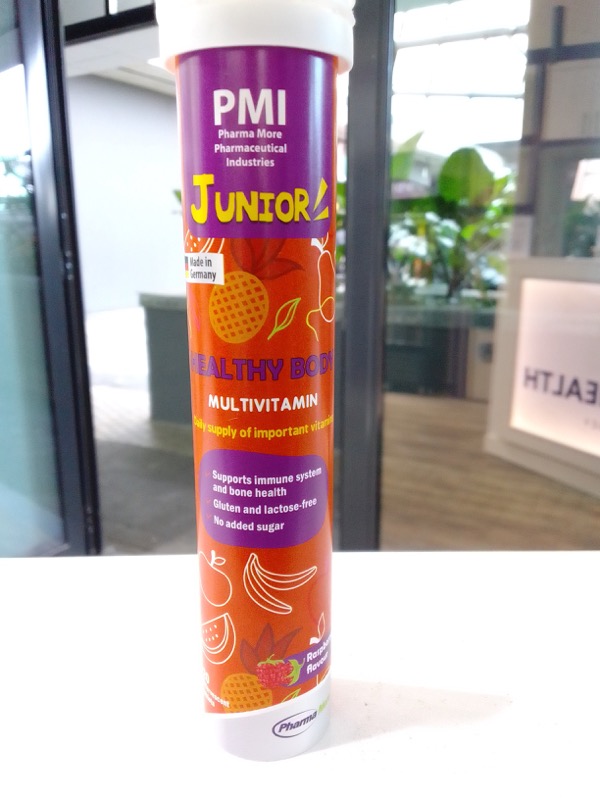 PMI JUNIOR MULTIVITAMIN EFFERV TABS 20s(raspberry flavour)P1